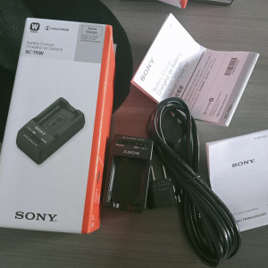 CHARGER SONY NP FW50