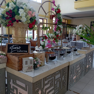 Paket Prasmanan / Buffet Holwah