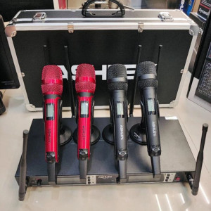 Mic Wireless  Merk Ashley PRO 1 6 Antena