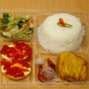 nasi kardus isi telur