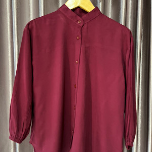 PAKAIAN HARIAN KEMEJA WANITA