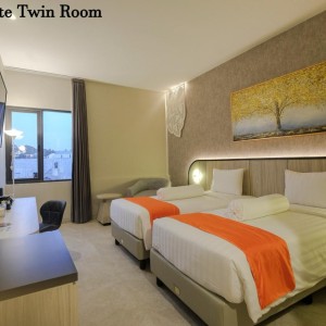 JUNIOR SUITE ROOM