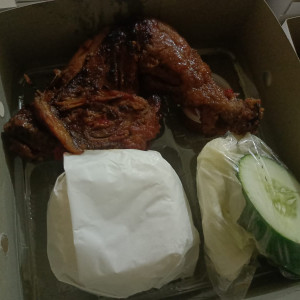 Nasi Box Ayam Bakar