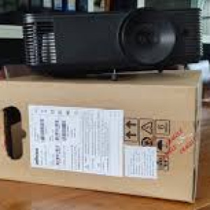 PAKET SEWA LCD PROYEKTOR + LAYAR METRA