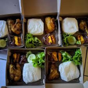 Paket Nasi Box