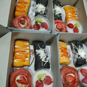 Makanan Ringan Kue Kotak