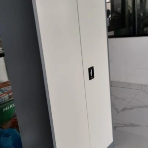 Lemari Besi Pintu Ayun/ Swing