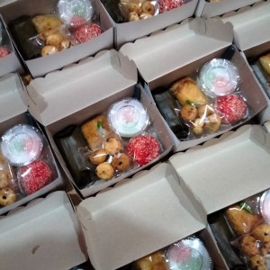 paket SNAK JAJANAN  4-5 JENIS