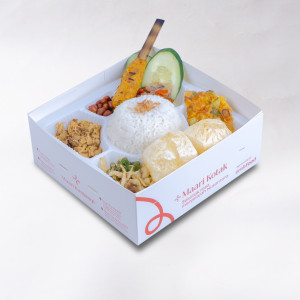 Maari Kotak Ratu Ayam