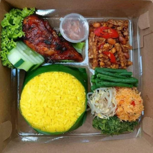 Nasi Kuning Kulup
