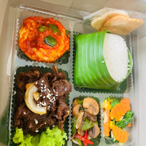 Nasi box iwing kitchen paket 4