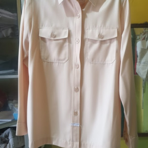 Kemeja Putih Lengan panjang