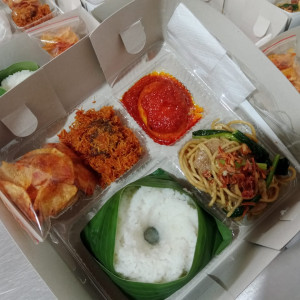 Nasi kotak D