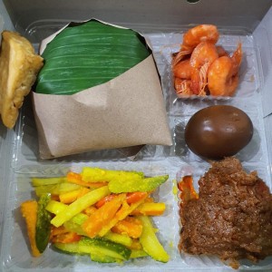 2) PAKET MAKAN NASI BOX 1