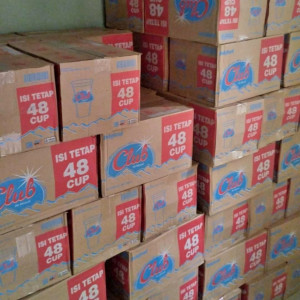 Air mineral gelas club 220 ml