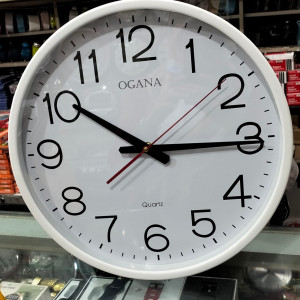 JAM DINDING  merk Ogana uk.33cmx33cm