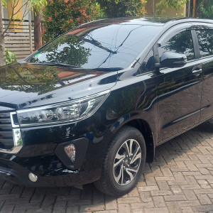 toyota Innova Reborn Diesel FL AT