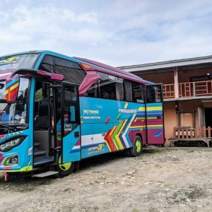 Sewa Bus Medium Seat 34 Antar Provinsi