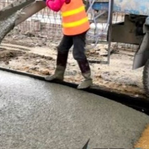 Beton Semen (fs 4,5 MPa) terpasang per m3