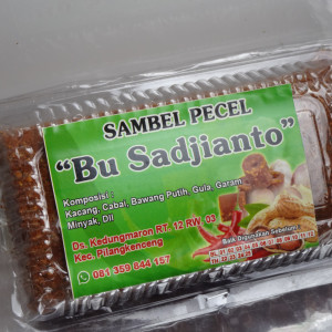 Sambal Kacang pecel sadjinem Yaya Berkah