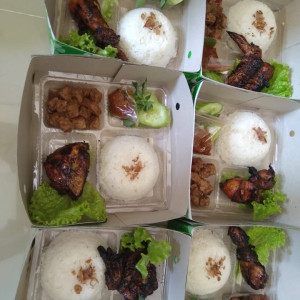 Paket Makan Siang