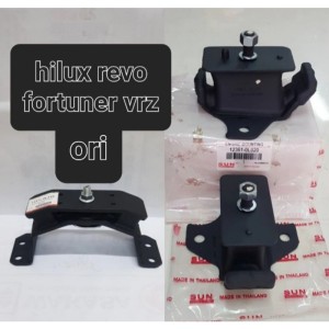 ENGINE MOUNTING HILUX FORTUNER SET LENGKAP