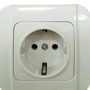 BROCO Stop Kontak dinding