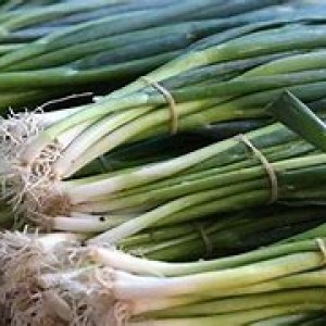 Daun Bawang per 1 Kg