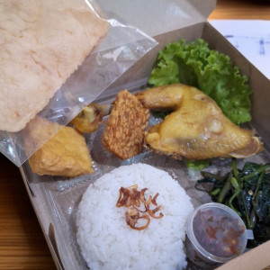 Paket Nasi Ayam 1/4 ekor