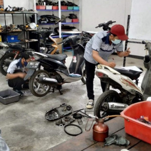 Bahan Pelatihan Service Sepeda Motor