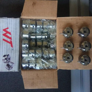 SKOCI BENANG JAHIT TANPA MERK