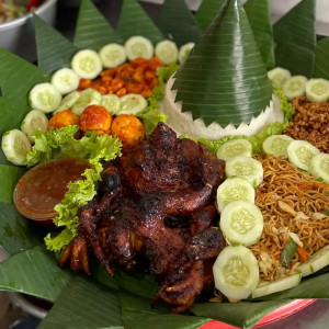 Paket Tumpeng