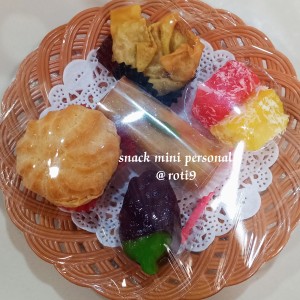 Snack mini piring isi 5