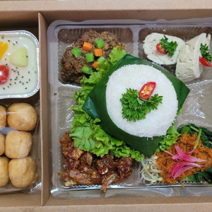 Paket Lengkap Nasi Jagung