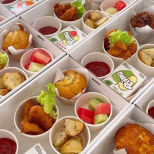 SNACK BOX / KUDAPAN / MAKANAN RINGAN