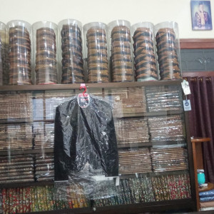 PAKAIAN ADAT DAERAH 1 SET