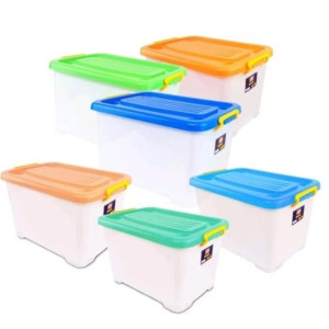 Kontainer plastik sedang