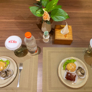 PAKET SNACK (MAKANAN DAN MINUMAN RINGAN)