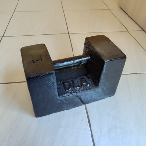 Anak Timbangan kelas M2 20 kg