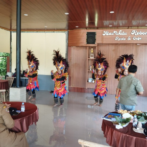 Jasa Tenaga Kesenian dan kebudayaan