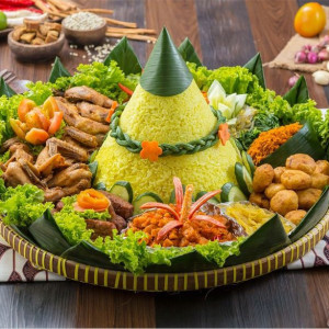 Paket Tumpeng