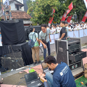 Sound all in operator