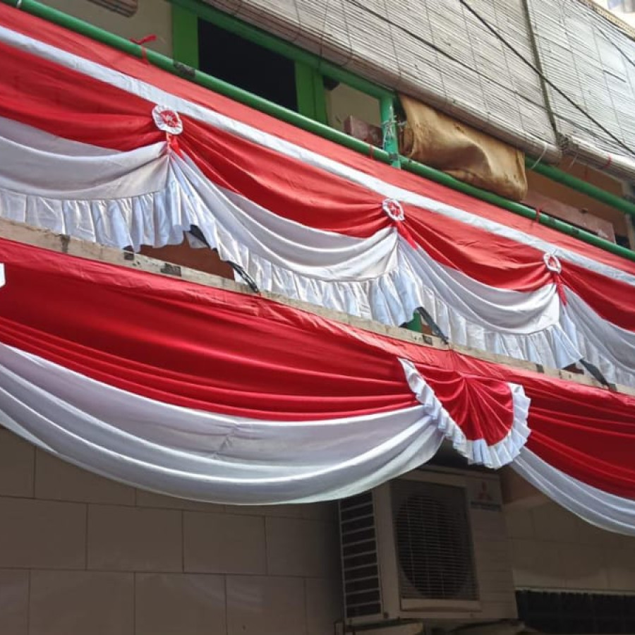 Bendera Rumbai Merah Putih
