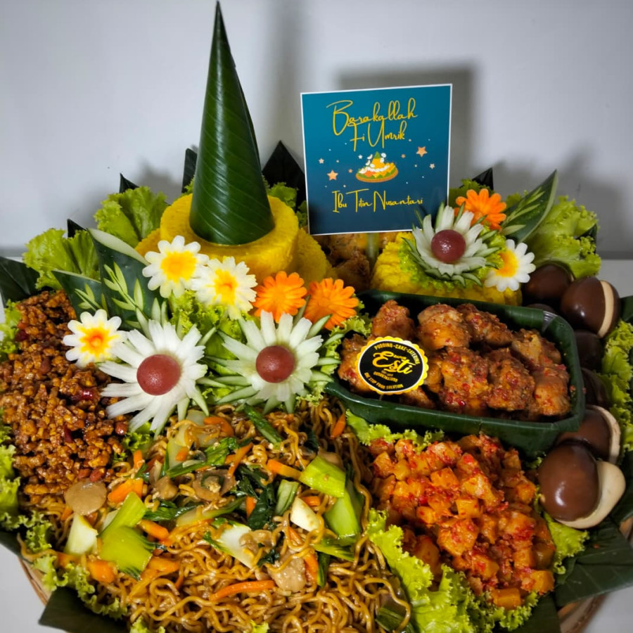 Tumpeng Nasi Kuning - utama