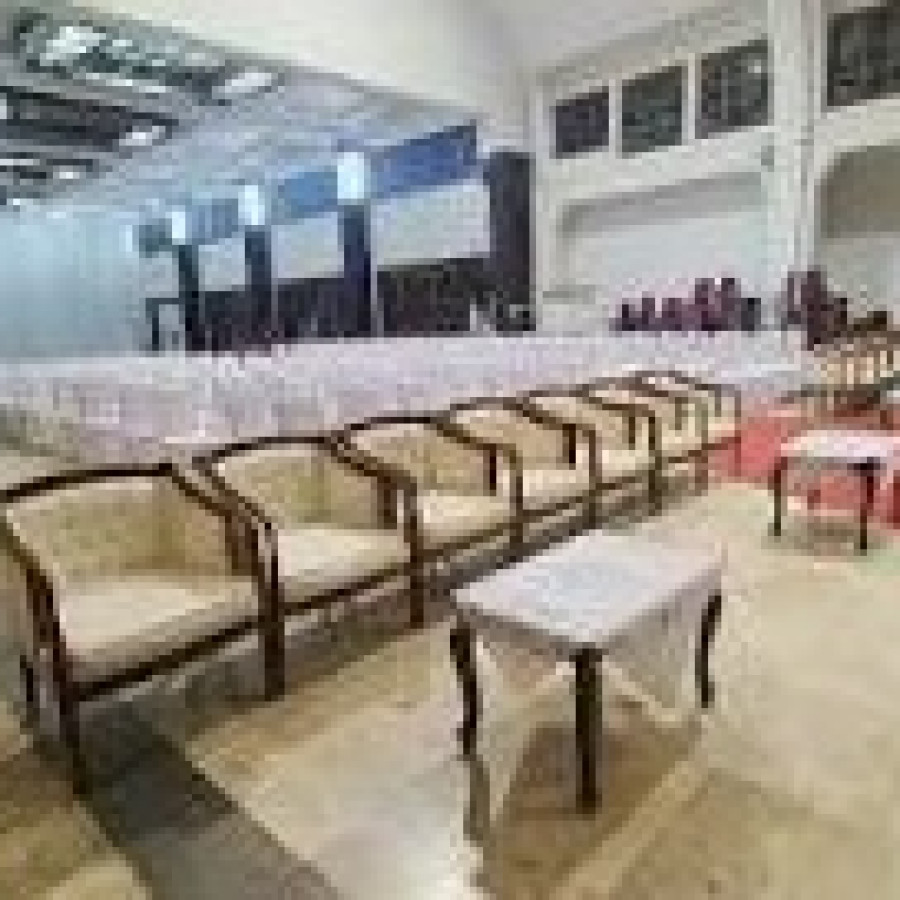 SEWA SOFA TAMU VIP SATU SET - utama