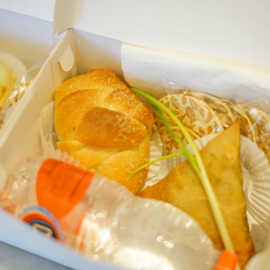 SNACK BOX B  By Midtown Residence