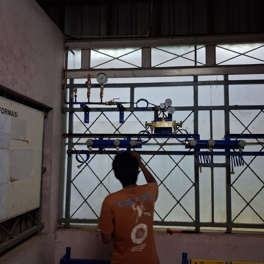 Instalasi Central N2O - samping