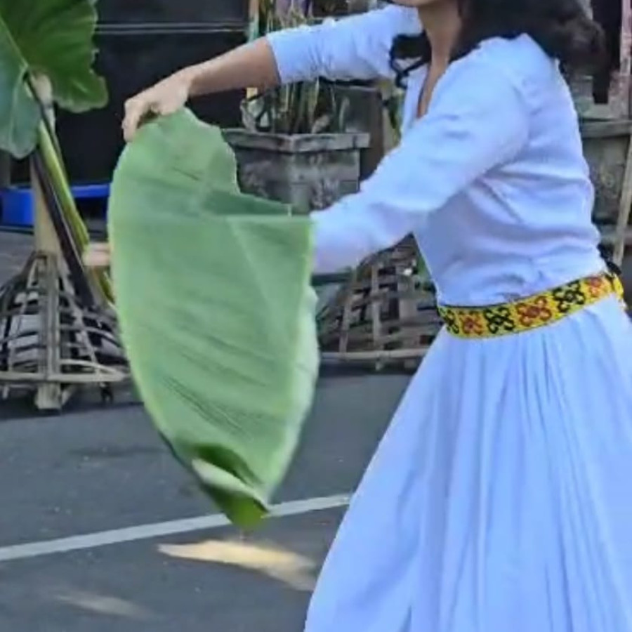 Jasa Kesenian Lokal Tradisional - depan