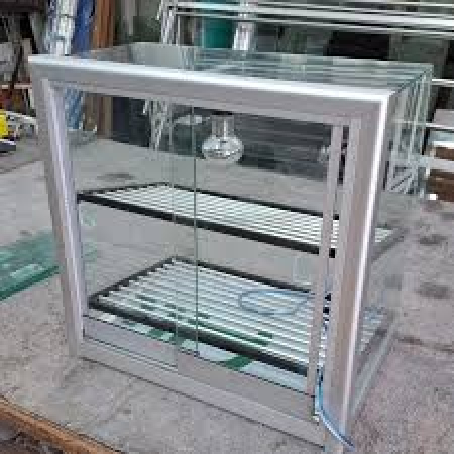 Lemari Etalase Bahan Alumunium (Costum) - depan