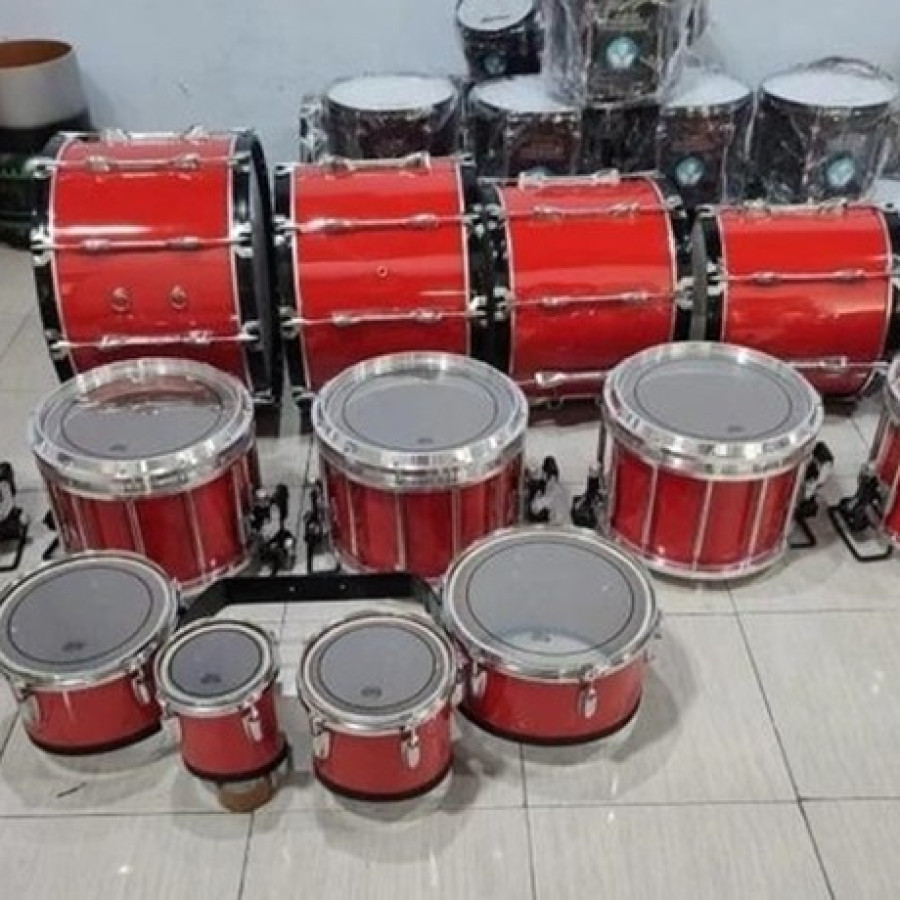 ALAT DRUMBAND
